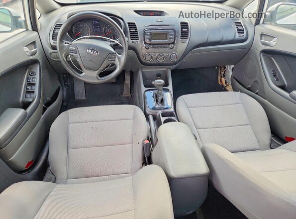 3KPFK4A76JE193223 2018 KIA FORTE White Dashboard view