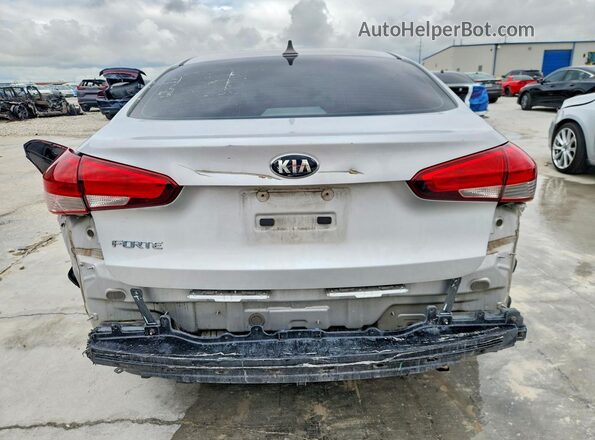 3KPFK4A77HE088992 2017 KIA FORTE Silver Հետևի տեսք