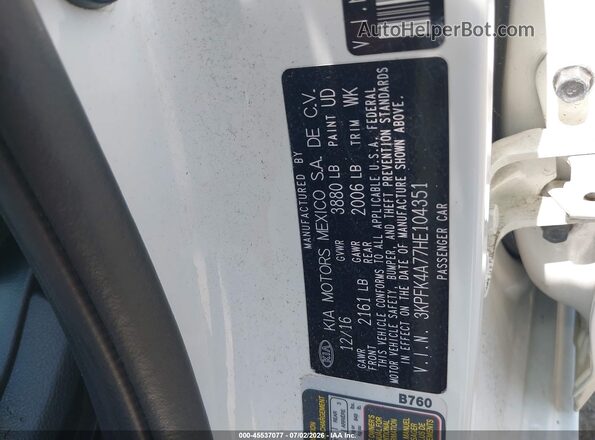 3KPFK4A77HE104351 2017 KIA FORTE White Вид підкапотного простору