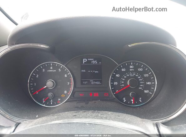 3KPFK4A77HE160743 2017 KIA FORTE Gray უკანა სავარძლების ხედი