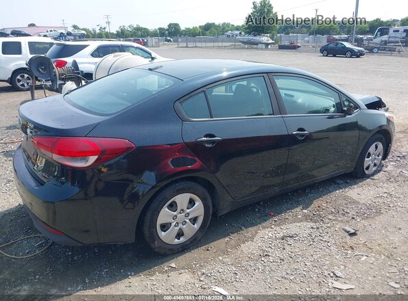 3KPFK4A78HE034875 2017 KIA FORTE Черный Задняя правая четверть