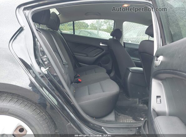 3KPFK4A78JE272599 2018 KIA FORTE Black VIN კოდის სტიკერის ხედი