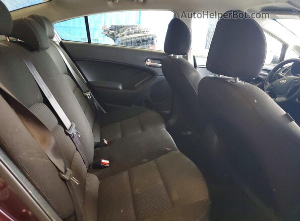 3KPFK4A79HE040443 2017 KIA FORTE Burgundy Հետևի նստատեղերի տեսք
