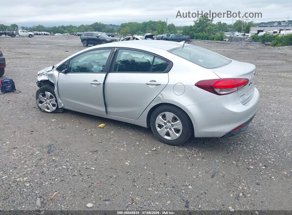 3KPFK4A79HE148352 2017 KIA FORTE White Задня ліва чверть