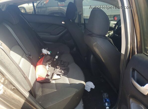 3KPFK4A79HE153776 2017 KIA FORTE Brown Rear seats view
