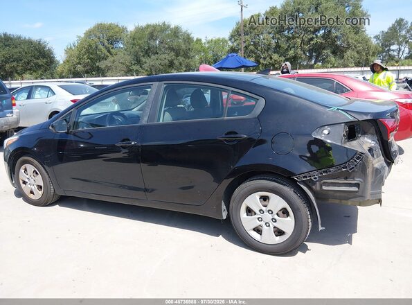 3KPFK4A79JE181325 2018 KIA FORTE Black 