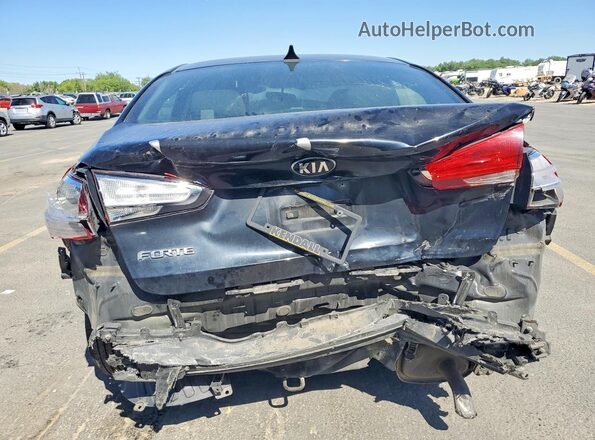 3KPFK4A7XHE077470 2017 KIA FORTE Black Հետևի տեսք