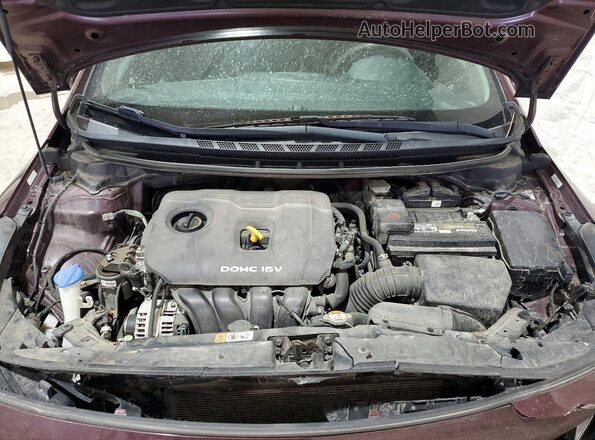 3KPFK4A7XHE111004 2017 KIA FORTE Burgundy Սալոնի հետևի տեսք