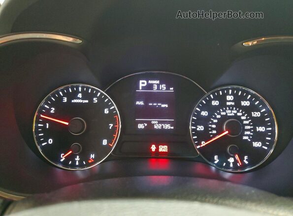 3KPFK4A7XHE111004 2017 KIA FORTE Burgundy Սարքավորումների վահանակի տեսք
