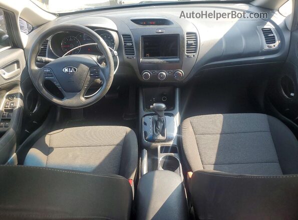 3KPFK4A7XJE222755 2018 KIA FORTE Black Вид панелі приладів