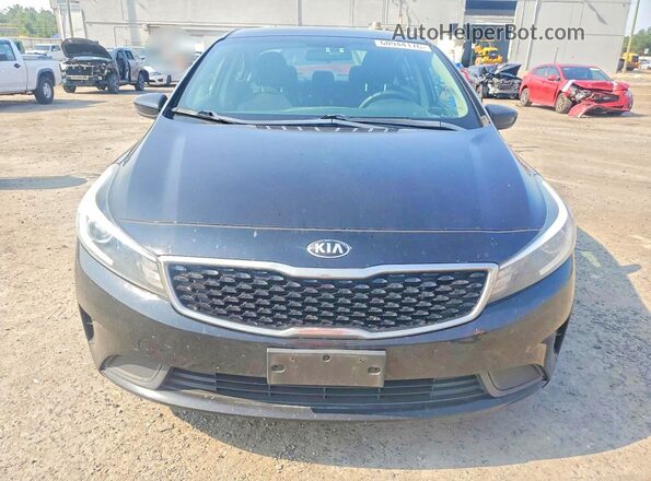 3KPFK4A7XJE222755 2018 KIA FORTE Black Вид спереду