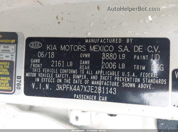 3KPFK4A7XJE281143 2018 KIA FORTE White Widok komory silnika