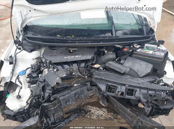 3KPFK4A7XJE281143 2018 KIA FORTE White Widok z tyłu