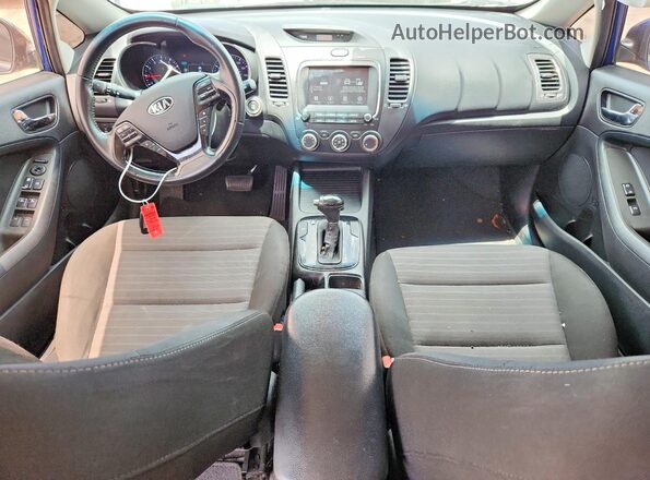 3KPFL4A71HE092310 2017 KIA FORTE Blue წინა პანელის ხედი