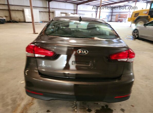 3KPFL4A71JE164628 2018 KIA FORTE Burgundy Vista trasera