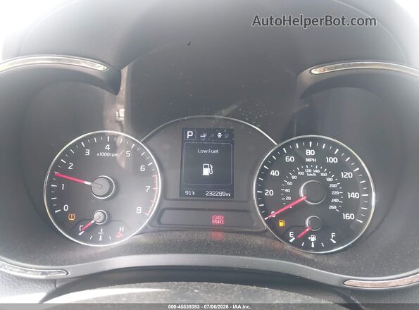 3KPFL4A71JE189349 2018 KIA FORTE Gray უკანა სავარძლების ხედი