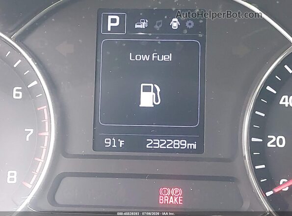 3KPFL4A71JE189349 2018 KIA FORTE Gray 