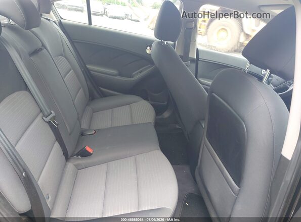 3KPFL4A71JE242616 2018 KIA FORTE Black Vista de la etiqueta del VIN