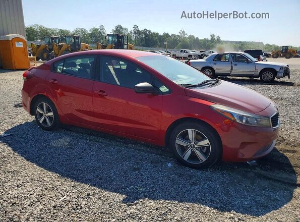 3KPFL4A71JE257522 2018 KIA FORTE Красный Передняя правая четверть