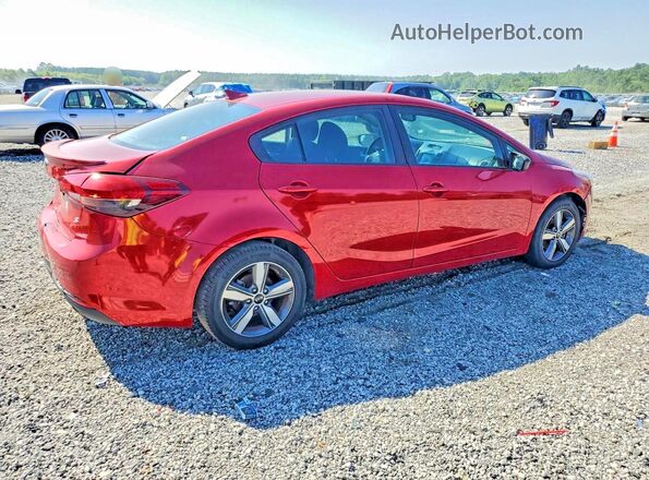 3KPFL4A71JE257522 2018 KIA FORTE Красный Задняя правая четверть