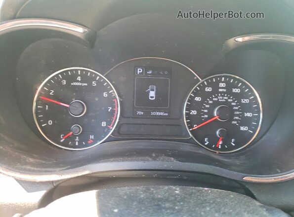3KPFL4A72HE036151 2017 KIA FORTE Белый Вид щитка приборов