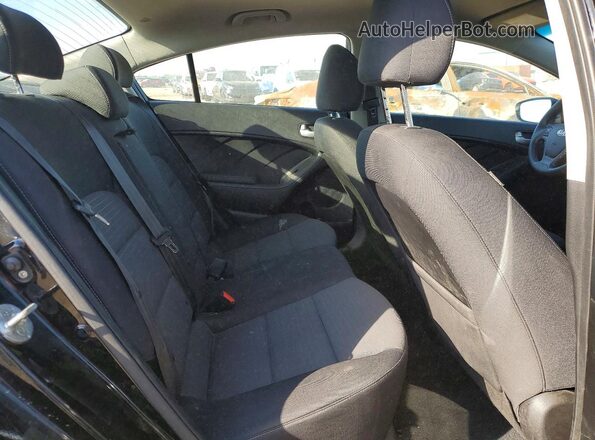 3KPFL4A72HE152899 2017 KIA FORTE Black უკანა სავარძლების ხედი