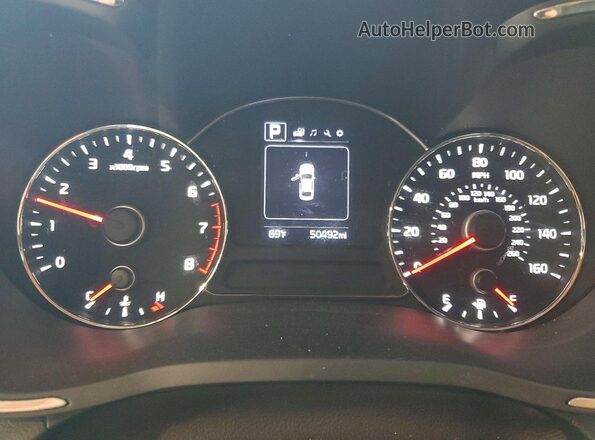 3KPFL4A72JE186203 2018 KIA FORTE White Вид щитка приладів