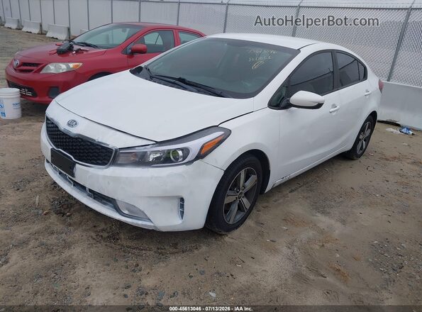 3KPFL4A72JE187366 2018 KIA FORTE White Przód lewy