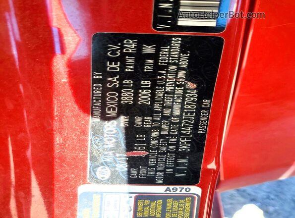 3KPFL4A72JE187934 2018 KIA FORTE Red ძრავის განყოფილების ხედი