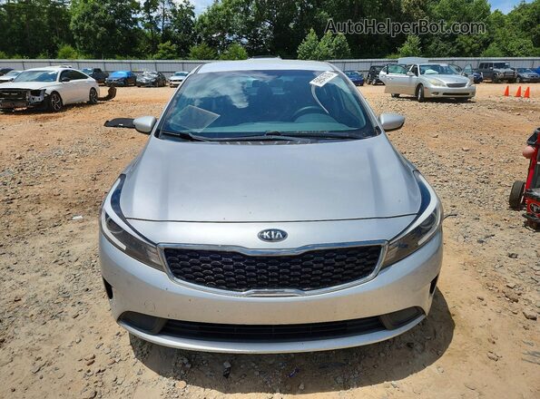 3KPFL4A73HE131138 2017 KIA FORTE Gray Front view