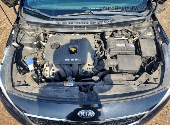 3KPFL4A73JE244111 2018 KIA FORTE Black Սալոնի հետևի տեսք