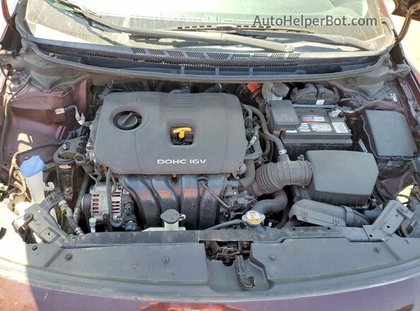 3KPFL4A74HE117622 2017 KIA FORTE Бордовый Вид задней части салона