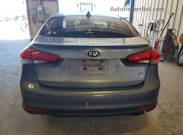 3KPFL4A74HE139359 2017 KIA FORTE Gray უკანა ხედი