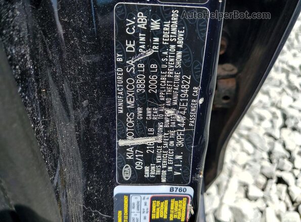 3KPFL4A74JE194822 2018 KIA FORTE Black Вид підкапотного простору