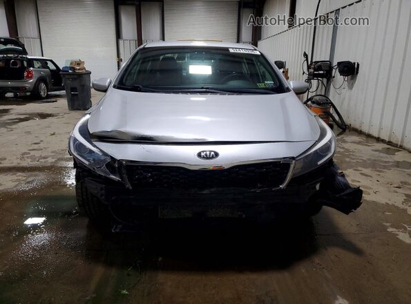 3KPFL4A74JE201008 2018 KIA FORTE Silver წინა ხედი