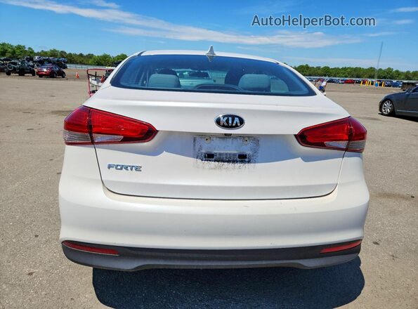 3KPFL4A75HE062890 2017 KIA FORTE White Հետևի տեսք