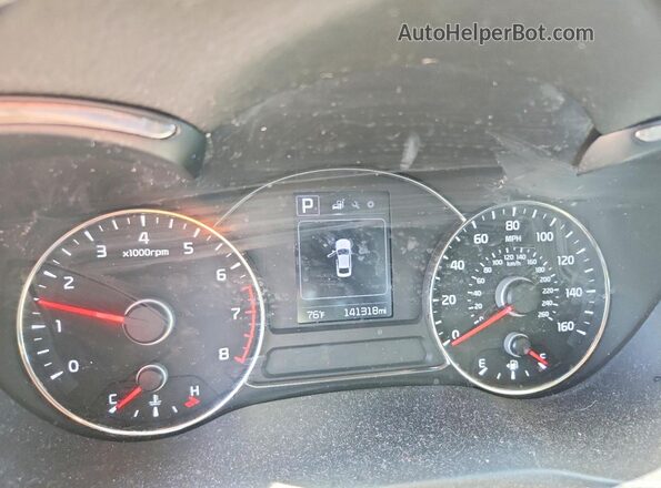 3KPFL4A75HE062890 2017 KIA FORTE White Սարքավորումների վահանակի տեսք