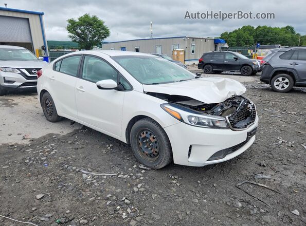 3KPFL4A75HE128774 2017 KIA FORTE Белый Передняя правая четверть