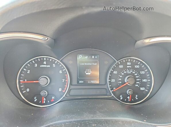 3KPFL4A75JE190827 2018 KIA FORTE Black ხელსაწყოთა პანელის ხედი