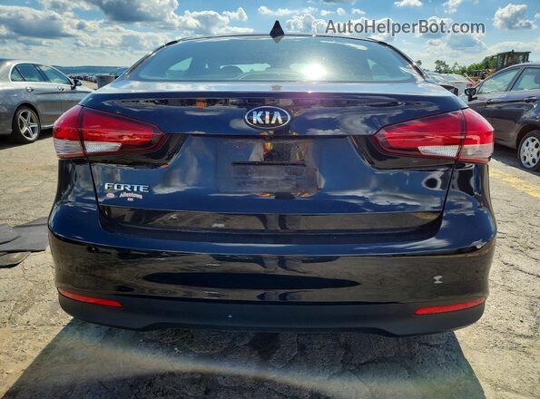 3KPFL4A75JE190827 2018 KIA FORTE Black უკანა ხედი
