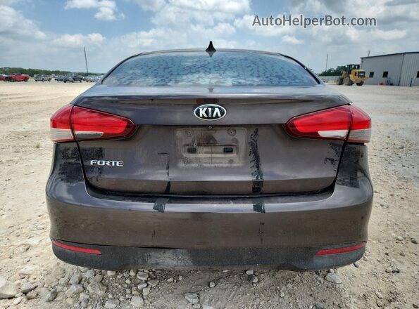 3KPFL4A76HE131957 2017 KIA FORTE Коричневый 