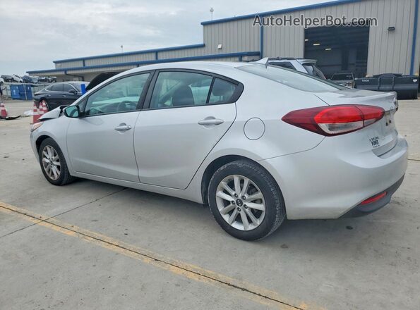3KPFL4A76HE153442 2017 KIA FORTE Серебряный Задняя левая четверть