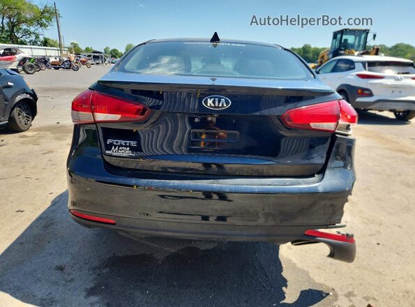 3KPFL4A76JE186768 2018 KIA FORTE Black Widok z tyłu