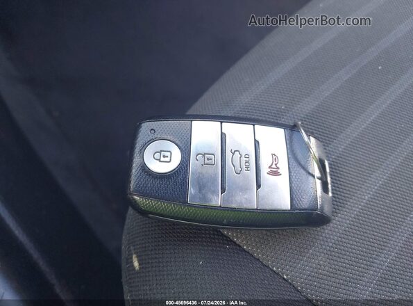 3KPFL4A76JE195535 2018 KIA FORTE Gray წინა პანელის ხედი