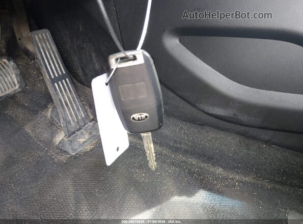 3KPFL4A76JE224936 2018 KIA FORTE Blue წინა პანელის ხედი