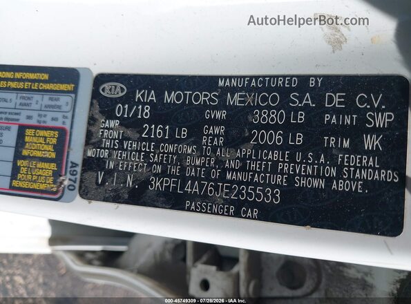 3KPFL4A76JE235533 2018 KIA FORTE White Вид підкапотного простору