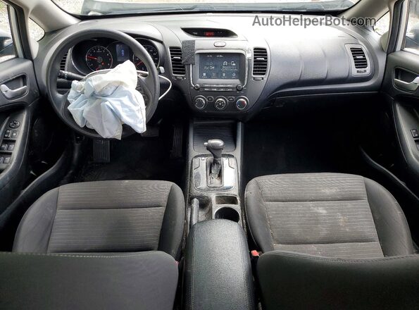 3KPFL4A76JE238643 2018 KIA FORTE Silver Вид панелі приладів
