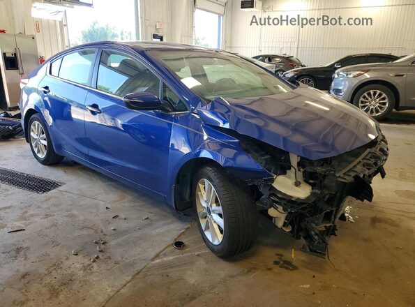 3KPFL4A77HE036730 2017 KIA FORTE Blue Delantero derecho