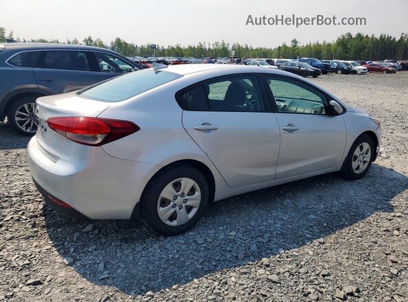 3KPFL4A77HE120675 2017 KIA FORTE Серебряный Задняя правая четверть