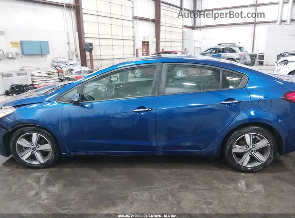 3KPFL4A77JE213895 2018 KIA FORTE Синий Панорамный вид салона 360°